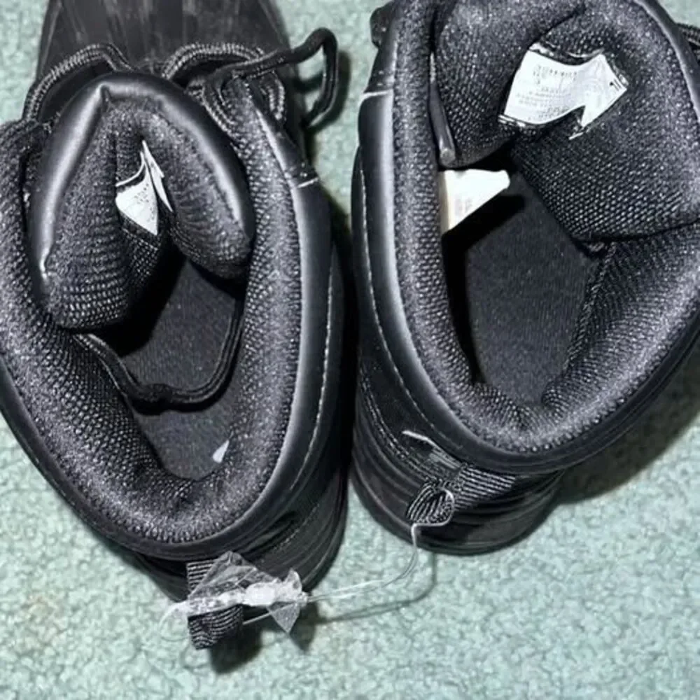 Fila Kids Weathertech Extreme Waterproof black Boot  3SH40155 976 size US 3